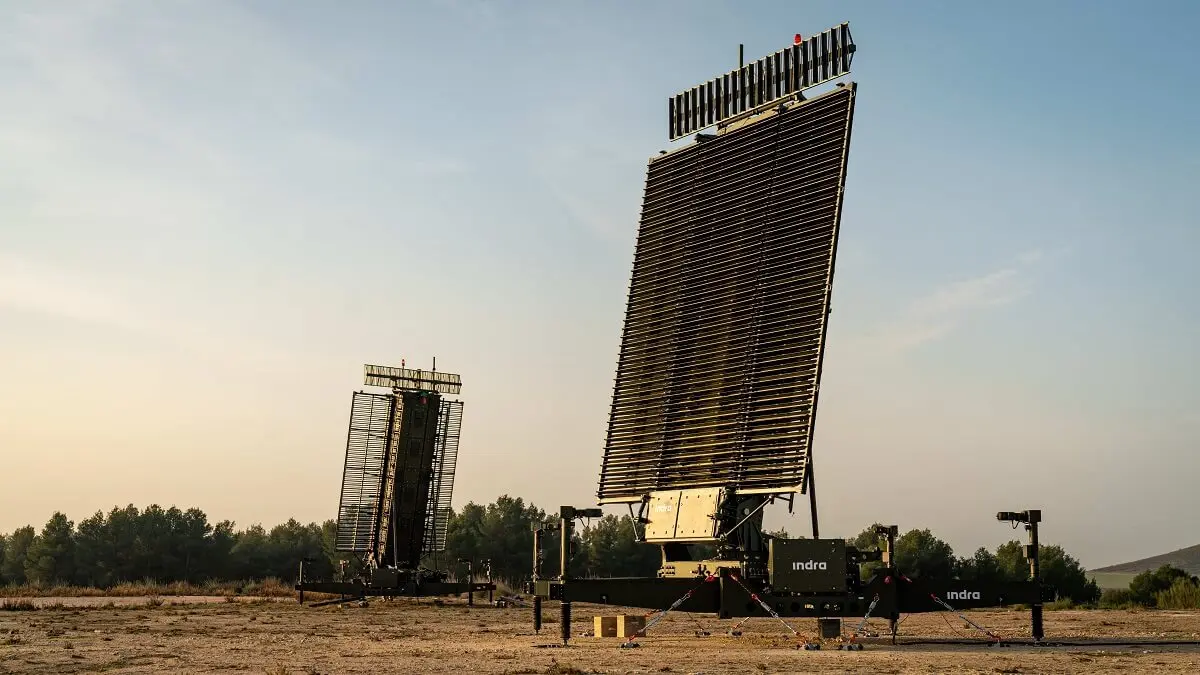 Indra Radar Lanza LTR-25