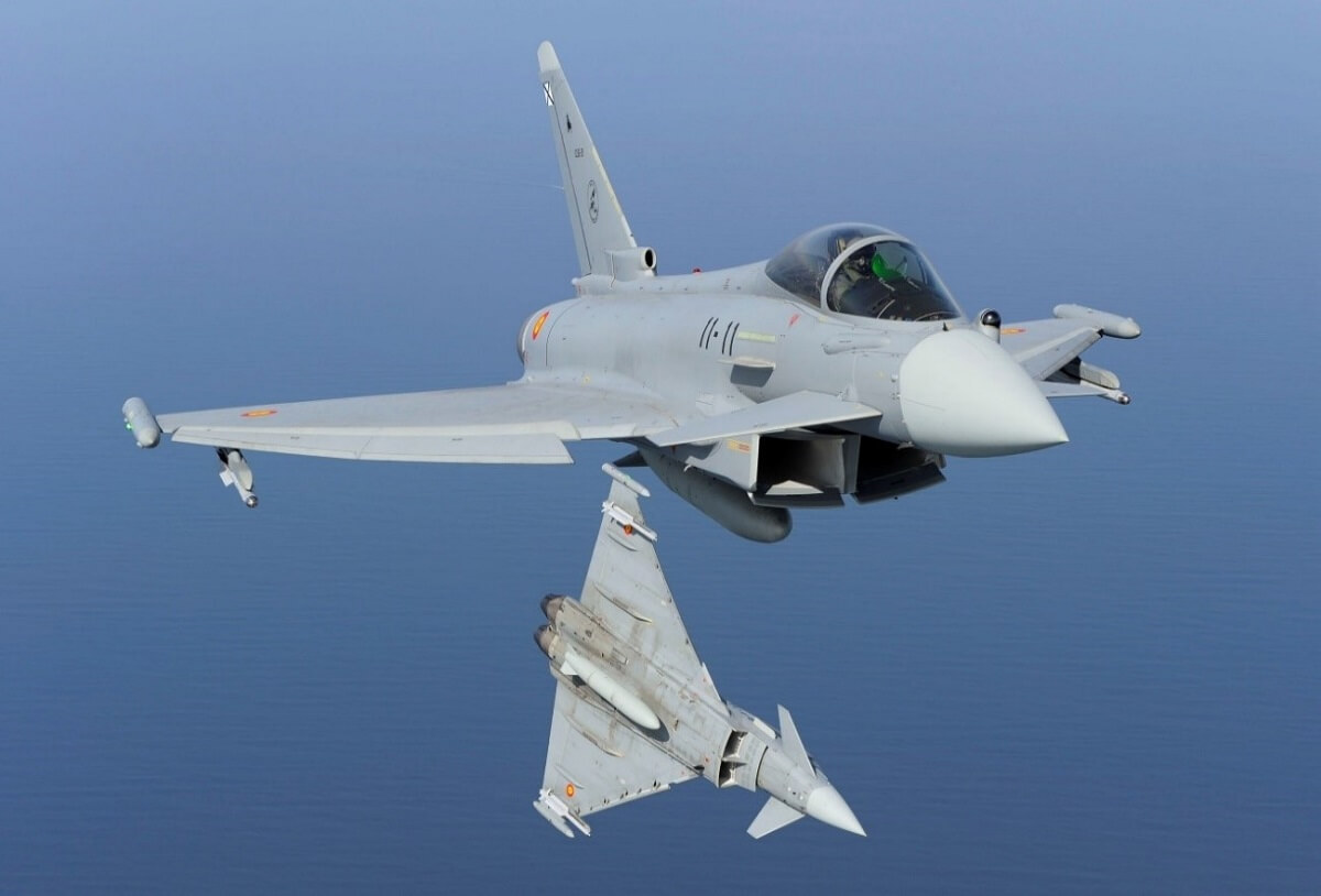 Se contempla la compra de nuevos aviones para la extinción de incendios, pero nada se dice de aportar mayores capacidades de combate, por ejemplo, a los cazas Eurofighter - PHOTO/EAE-EMAD