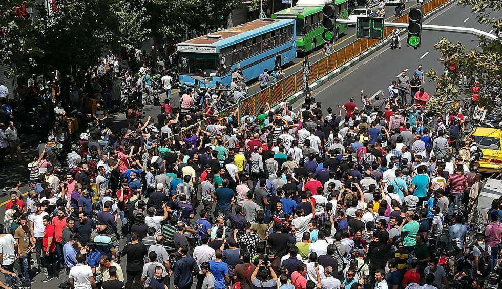 Imagen de una manifestación en las calles de Teherán