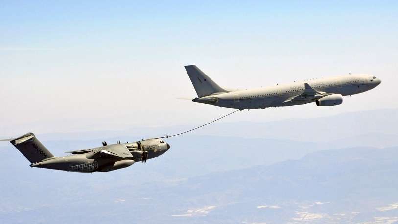 Le gouvernement a donné son feu vert à l'achat de trois Airbus A330 MRTT pour le ravitaillement en vol et le transport stratégique pour un montant de 675 millions d'euros.