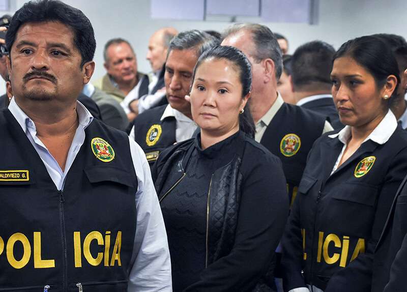 Keiko Fujimori (C), hija del ex presidente de Perú (1990-2000) Alberto Fujimori