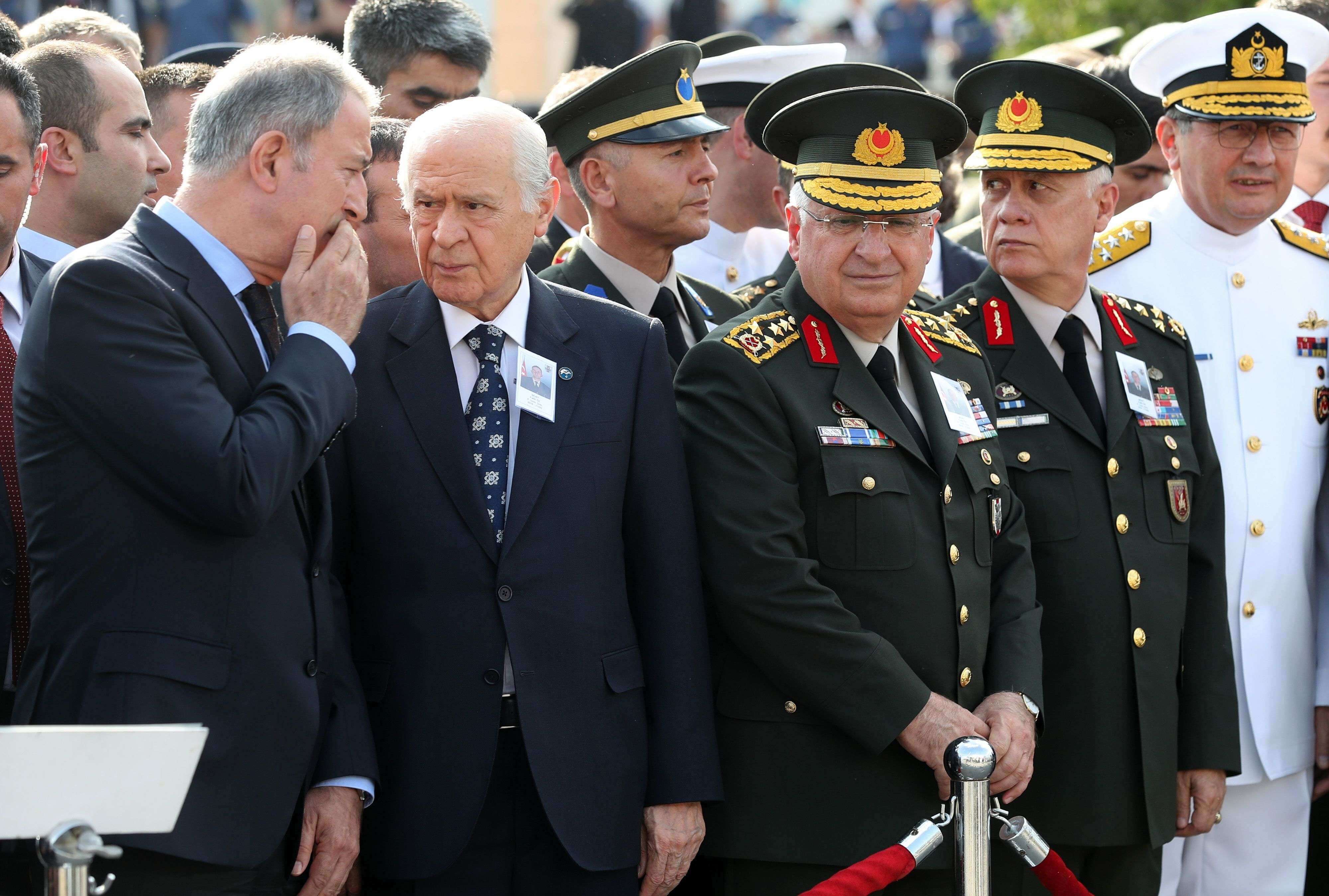 Cinco generales del Ejército de Turquía han presentado su dimisión a raíz de una reunión del consejo militar a principios de agosto