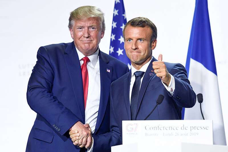 El presidente francés Emmanuel Macron y el presidente estadounidense Donald Trump, durante una conferencia de prensa, en el tercer día de la Cumbre anual del G7, el 26 de agosto de 2019
