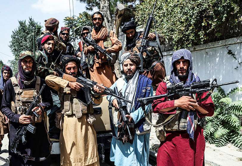 Combatientes talibanes en las calles de Kabul, Afganistán, el jueves 19 de agosto de 2021