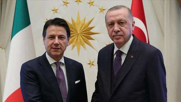 Erdogan y Conte, compareciendo ante los medios de comunicación 