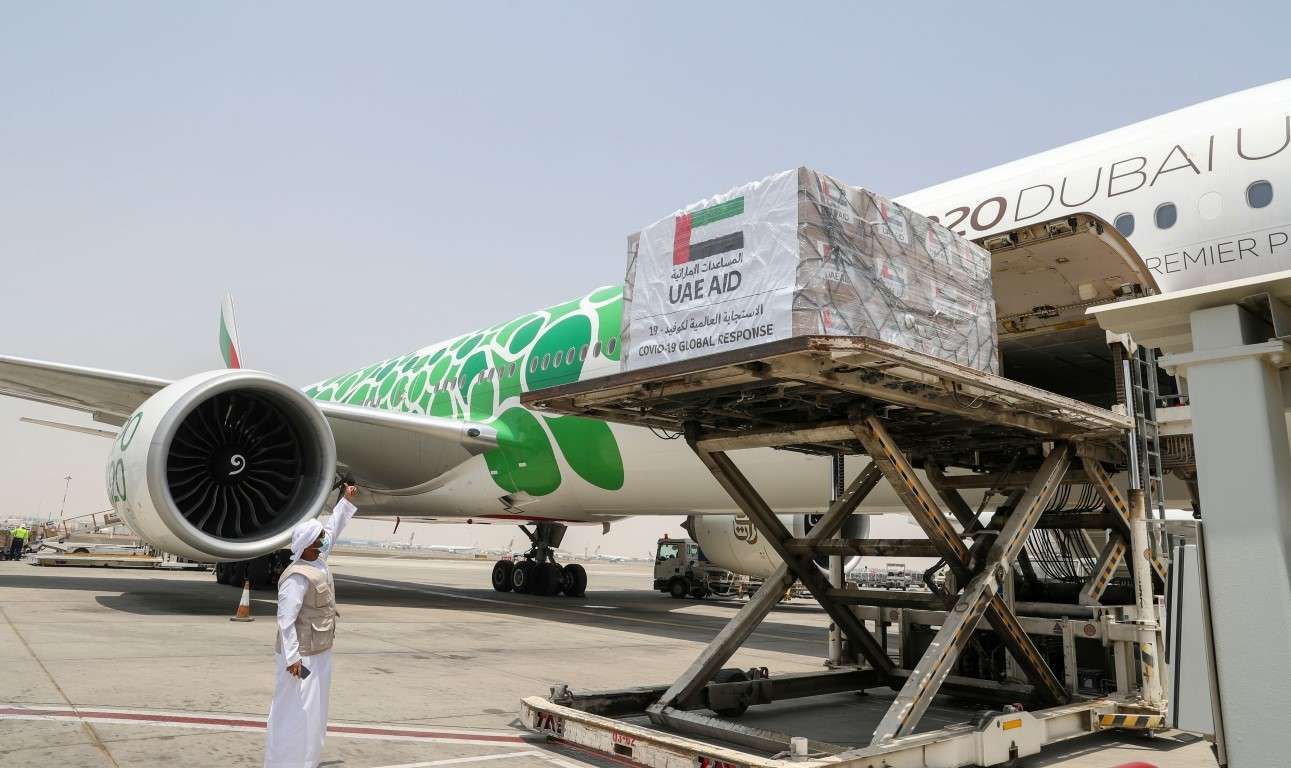 Emiratos envía, por cuarta vez, ayuda médica a Irán en la lucha contra la pandemia