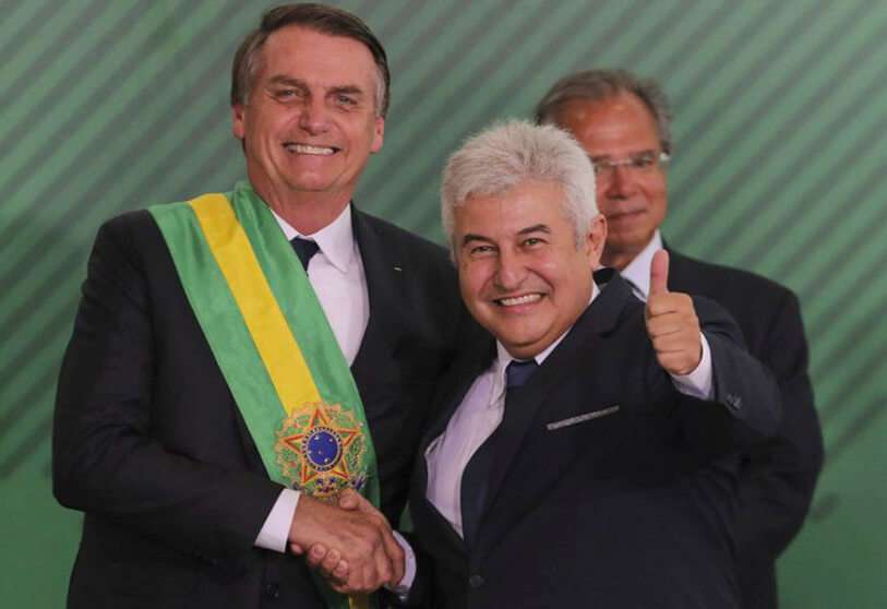 El teniente coronel retirado de la Fuerza Aérea y primer y único astronauta brasileño que ha viajado al espacio, Marcos Pontes fue elegido por Jair Bolsonaro para dirigir el Ministerio de Ciencia, Tecnología e Innovación