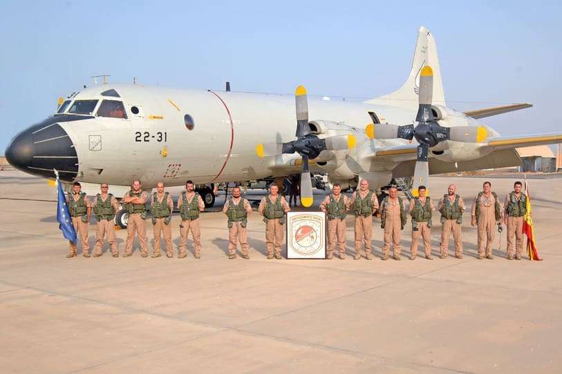 PHOTO/EA - Los veteranos turbohélices P-3 Orión han llegado al final de su vida, y hay que darlos de baja por haber alcanzado el límite estructural definido por su fabricante. Todo apunto a que serán relevados por C-295 de Airbus en configuración de vigilancia marítima (VIGMA)