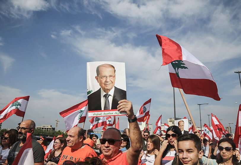 Manifestantes a favor del presidente de Líbano