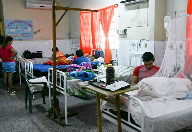 Varios pacientes en el hospital de Nemby, Paraguay