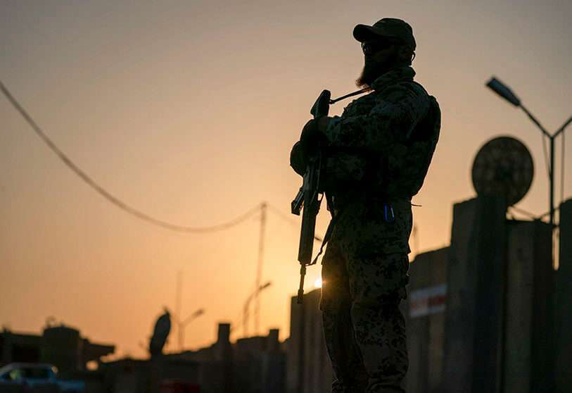 Un soldado de las Fuerzas Armadas Alemanas en el Campo Taji