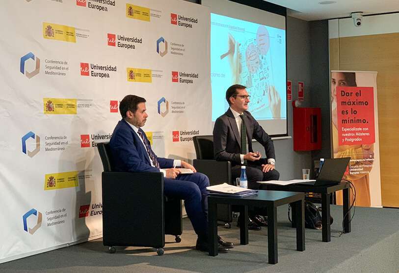 En 2012 nace el Departamento de Seguridad Nacional, con tres funciones principales: el asesoramiento político y estratégico al presidente del Gobierno, la gestión de crisis y hacer de Secretaría Técnica del Consejo de Seguridad Nacional