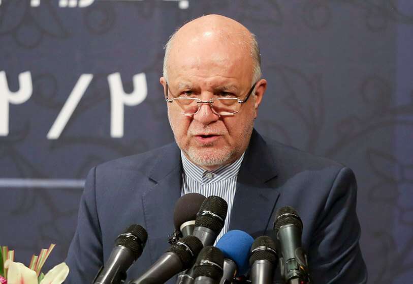 El ministro del Petróleo de Irán, Bijan Namdar Zanganeh, habla durante una conferencia de prensa en Teherán el 11 de noviembre de 2019