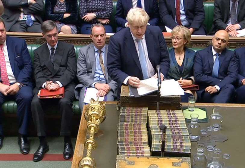 El primer ministro de Gran Bretaña, Boris Johnson, haciendo una declaración sobre el acuerdo Brexit propuesto por el Gobierno en la Cámara de los Comunes, Londres el 3 de octubre de 2019