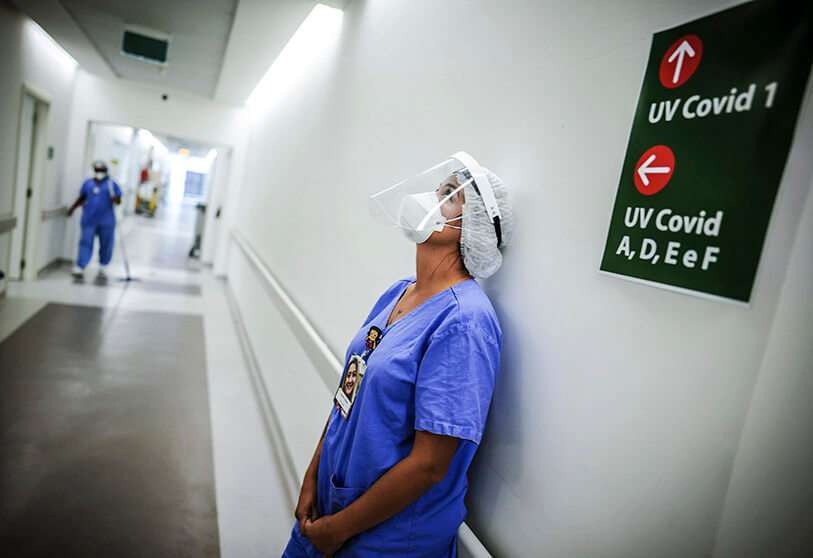 El número de estados brasileños con una capacidad de UCI superior al 90% se ha reducido con respecto a hace 17 meses, según datos del instituto estatal de investigación médica Fiocruz