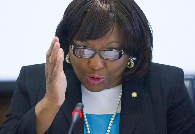 La Dra. Carissa F. Etienne, directora de la Organización Panamericana de la Salud (OPS) en la Organización Mundial de la Salud (OMS)