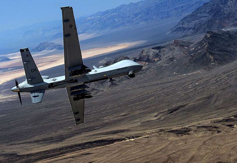 Un dron MQ-9 Reaper realiza maniobras aéreas sobre la Base Aérea de Creech, Nevada