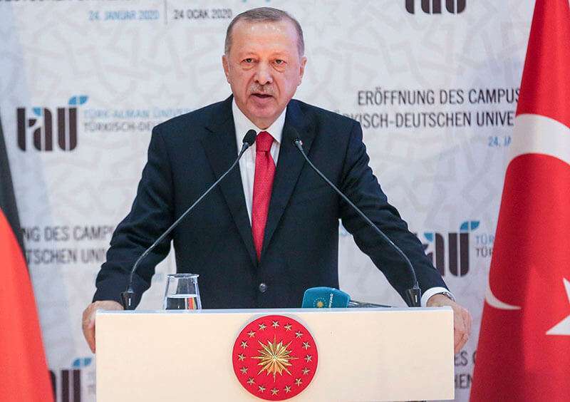 El presidente turco Recep Tayyip Erdogan pronuncia un discurso durante la ceremonia de apertura de la Universidad Turco-Alemana
