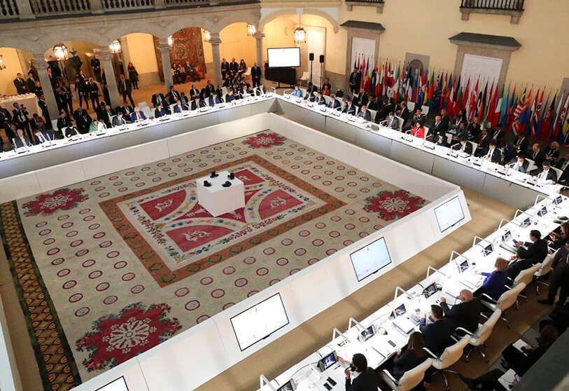 Vista general del Patio de los Austrias durante la celebración de la reunión del Foro ASEM