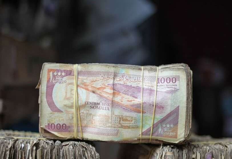 El dinero que envían a casa los 200 millones de trabajadores migrantes que hay en el mundo triplica con creces los fondos que se destinan a la asistencia oficial para el desarrollo y supera a la inversión extranjera directa