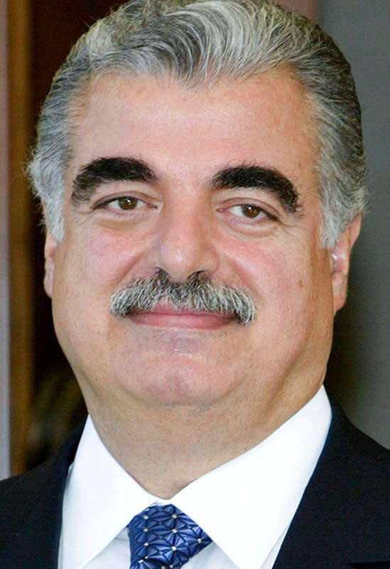 PHOTO/REUTERS - Fotografía de archivo de Rafik al-Hariri, del 13 de abril de 2002