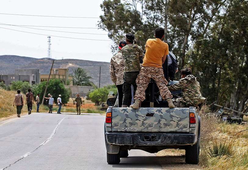 Fuerzas del GNA avanzando hacia la ciudad de Tarhuna