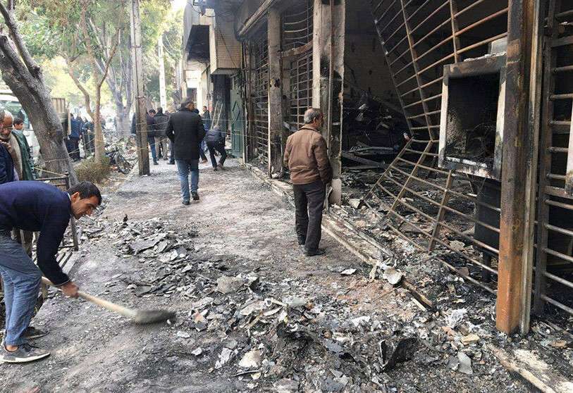 layar_Iran_Protestas_Gasolina_.jpg