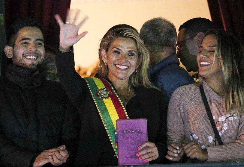 Atalayar_Jeanine Áñez, presidenta interina de Bolivia