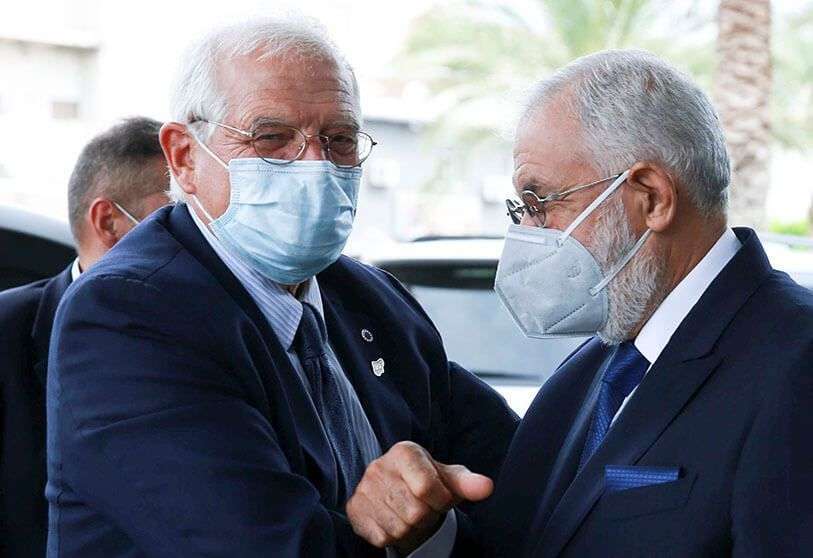 El jefe de la política exterior de la UE, Josep Borrell (izquierda), y el ministro de Asuntos Exteriores de Libia, Mohamed Taha Siala, reconocido por la ONU como Gobierno de Acuerdo Nacional, en Trípoli el 1 de septiembre