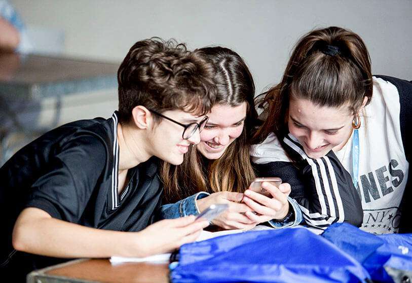 Fundación 'la Caixa' BeCritical