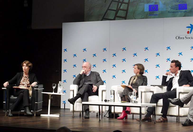 De izquierda a derecha Cristina Manzano, Joaquín Almunia, María Mercedes Guinea Llorente y Miguel Morgado 