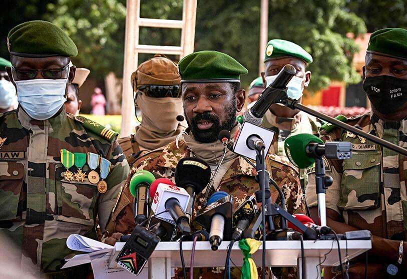 Una vista general muestra la apertura del 33º período ordinario de sesiones de la Asamblea de Jefes de Estado y de Gobierno de la Unión Africana (UA) en Adís Abeba este domingo