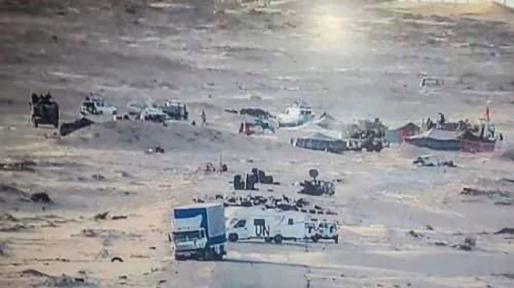Una foto por la página de Facebook del Ejército Real Marroquí el 13 de noviembre de 2020, muestra tiendas de campaña utilizadas por el Frente Polisario en llamas cerca de la frontera con Mauritania en Guerguerat situado en el Sahara Occidental AFP PHOTO / HO / ROYAL MOROCCAN FACEBOOK PAGE