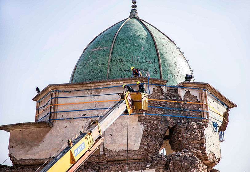 Emiratos Árabes Unidos e Irak emprendieron un esfuerzo conjunto para reconstruir la Gran Mezquita de Al-Nuri de Mosul y su emblemático minarete inclinado