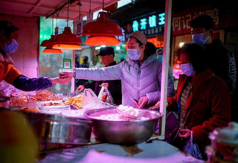 La OMS relaciona el origen de la pandemia con las granjas silvestres chinas