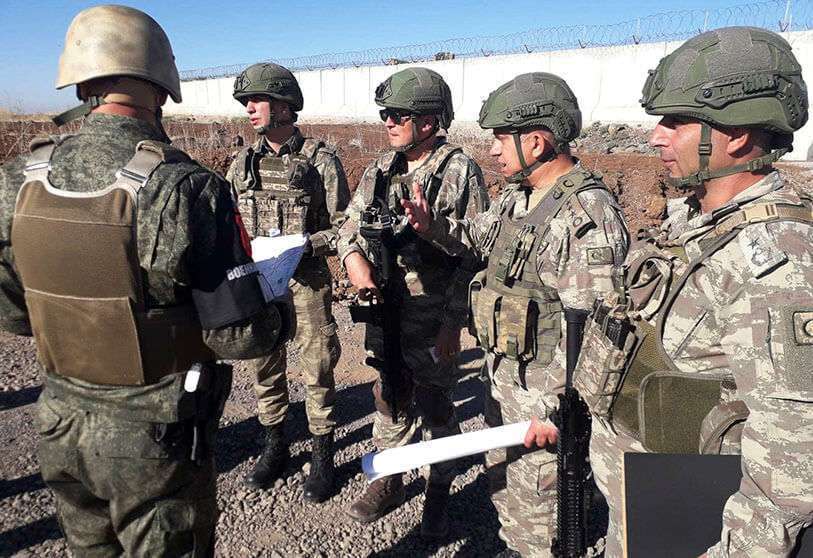 Oficiales del Ejército turco