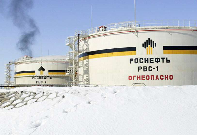 Campo petrolero Priobskoye cerca de Nefteyugansk, en Siberia occidental, Rusia