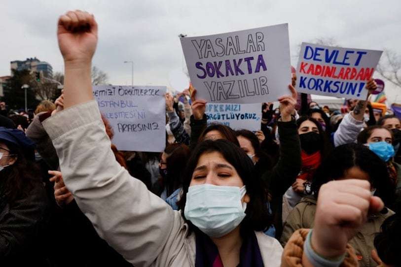 Atalayar_Protestas Turquía