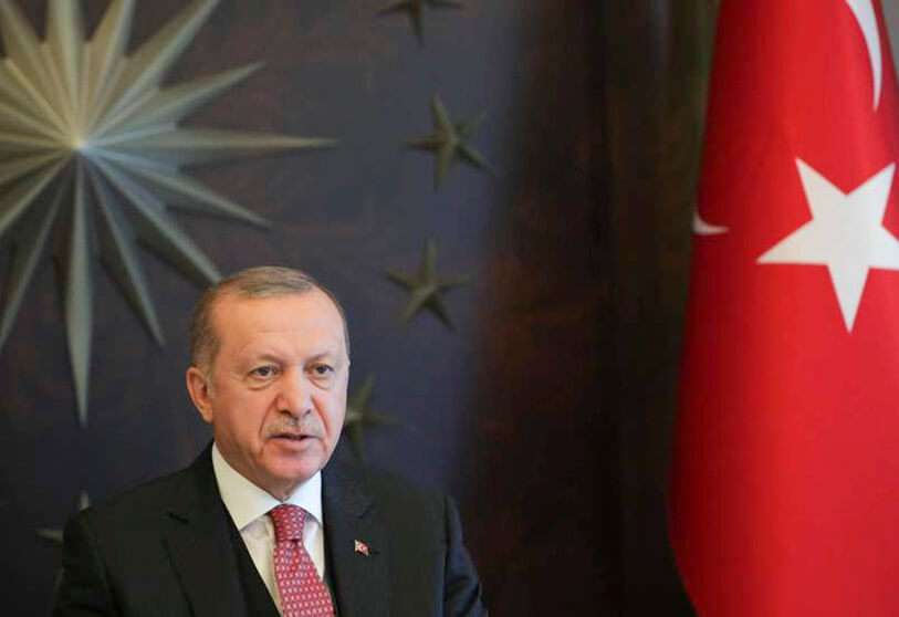 El presidente de Turquía, Recep Tayyip Erdogan, preside por videoconferencia la reunión del Gabinete Presidencial en Huber Villa