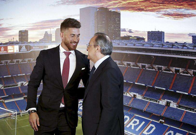 Atalayar_Sergio Ramos y Florentino Pérez Real Madrid