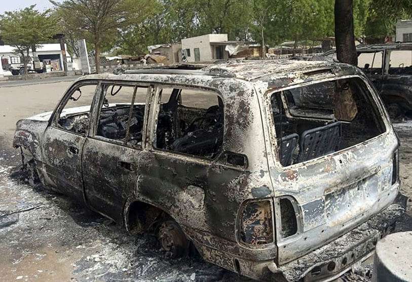 PHOTO/AP - Fotografía de archivo. Muestra las secuelas de un ataque de extremistas islámicos en Monguno, al noreste de Nigeria, el 13 de junio de 2020