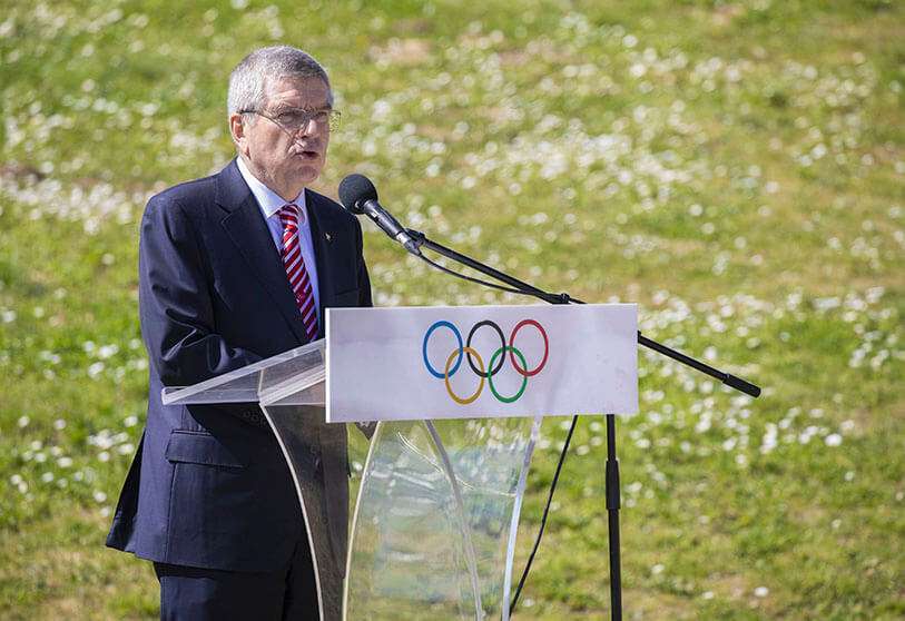 El presidente del Comité Olímpico Internacional (COI), Thomas Bach, durante la ceremonia de la llama de Tokio en la Antigua Olimpia