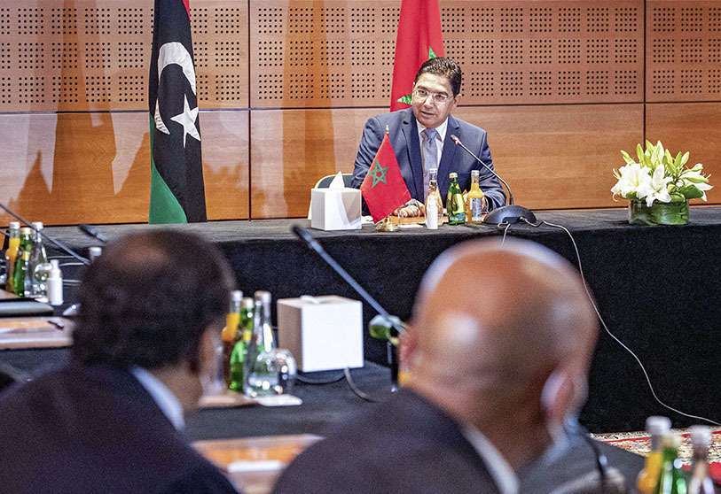 Bourita durante la mesa de diálogo intra-libio celebrada en Marruecos