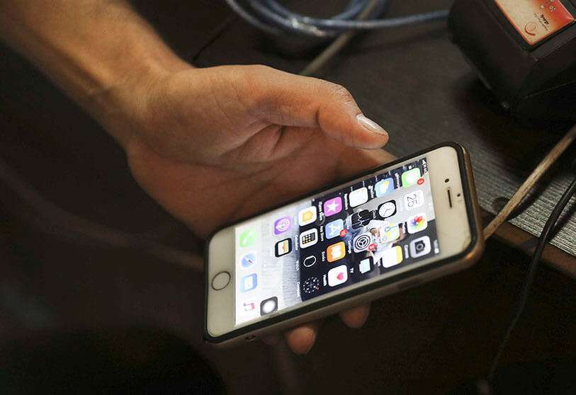 La agencia de noticias semioficial ILNA informó que las autoridades de Irán han cerrado el servicio de Internet móvil en algunas provincias por motivos de seguridad