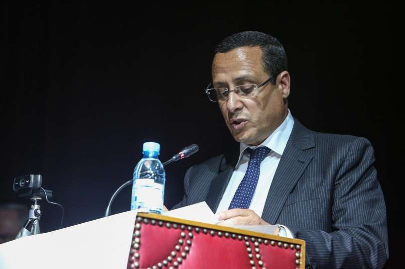 La gobernanza del sector espacial marroquí está capitaneado por el Centro Real de Teledetección Espacial (CRTS), cuyo director es Driss El Hadani, representante oficial de Marruecos en los foros espaciales internacionales