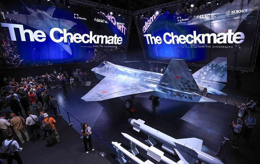PHOTO/MAKS - El Salón MAKS 2021 ha sido el escenario para desvelar el Su-75 Checkmate (Jaque mate, en español), el nuevo avión de combate de quinta generación del fabricante ruso Sukhoi