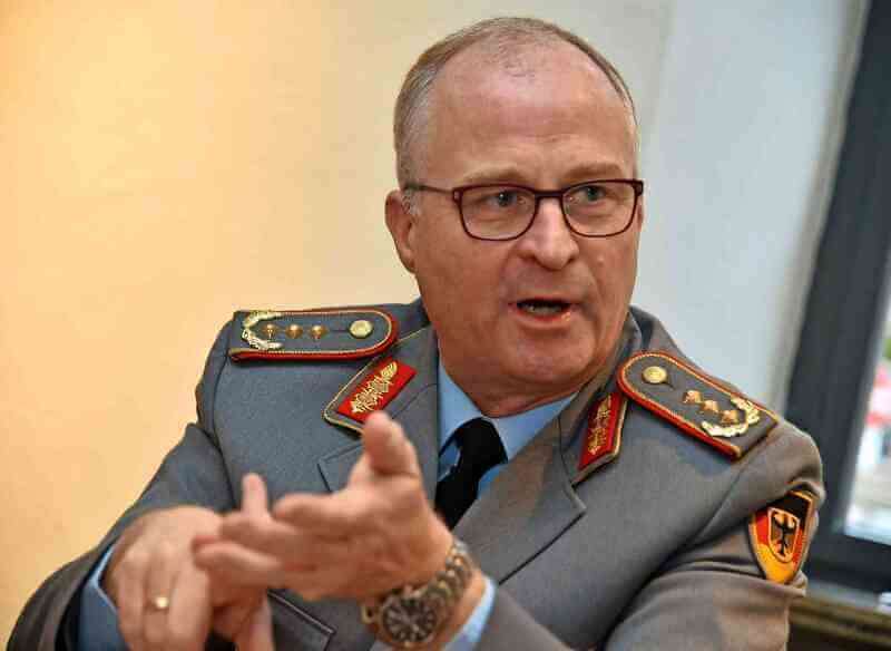 PHOTO/Brecker Bredel - El Inspector General de la Bundeswehr, general Eberhard Zorn, dijo el 12 de septiembre que quiere materiales que vuelen, rueden y estén disponibles en el mercado, no desarrollos de soluciones europeas que, al final, no funcionan