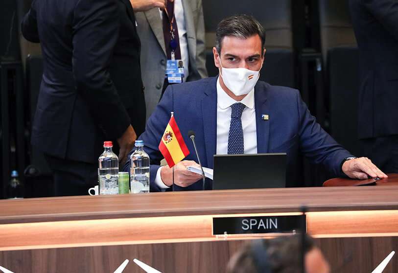 Durante la pasada cumbre de jefes de Estado o Gobierno de la OTAN en Bruselas, el presidente Sánchez pretendía informar a los líderes de la Alianza de su operación estratégica de promocionar la tortilla de patatas