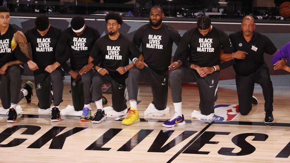 Estrellas de la NBA contra el racismo