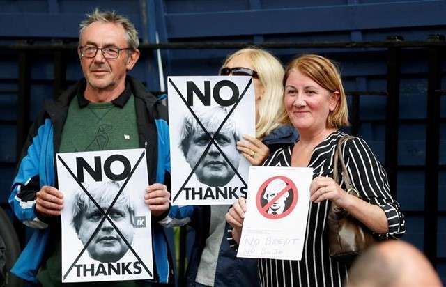 Protesta en Edimburgo por la visita del primer ministro, Boris Johnson.